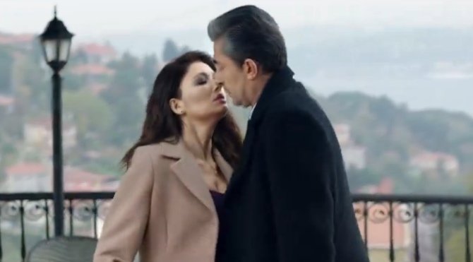 Paramparça 2. Sezon afişi