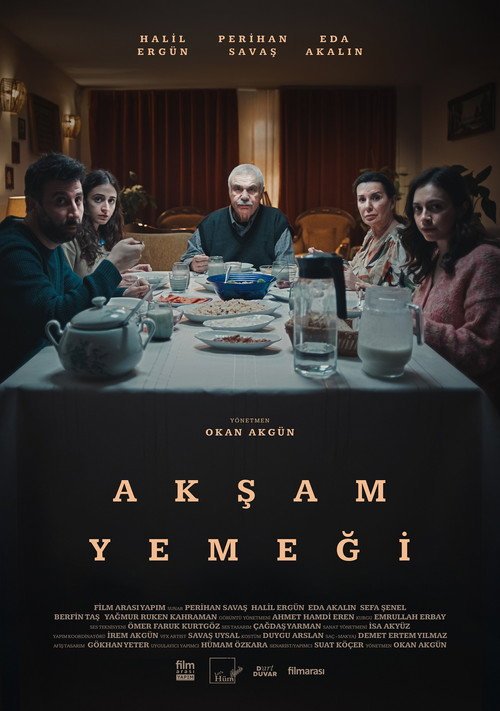 Akşam Yemeği afişi