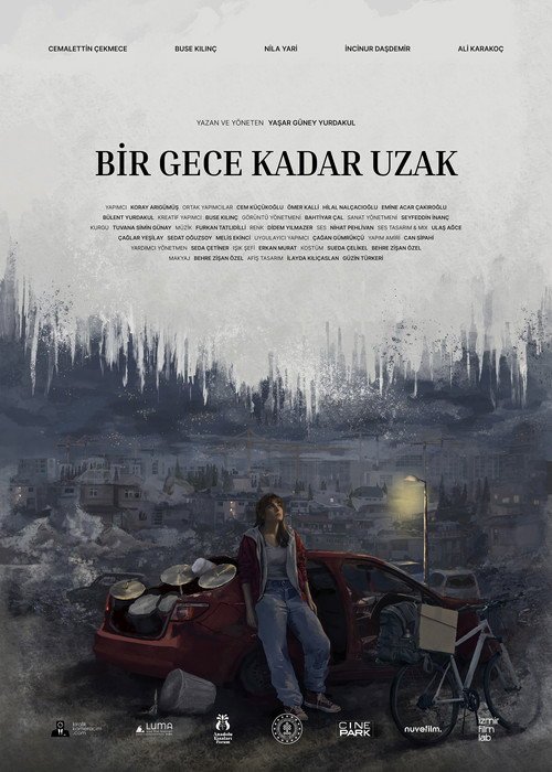Bir Gece Kadar Uzak afişi