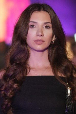 Sezin Karameşe